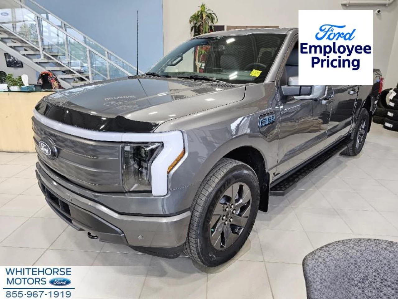 2024 Ford F-150 Lightning Lariat Image principale