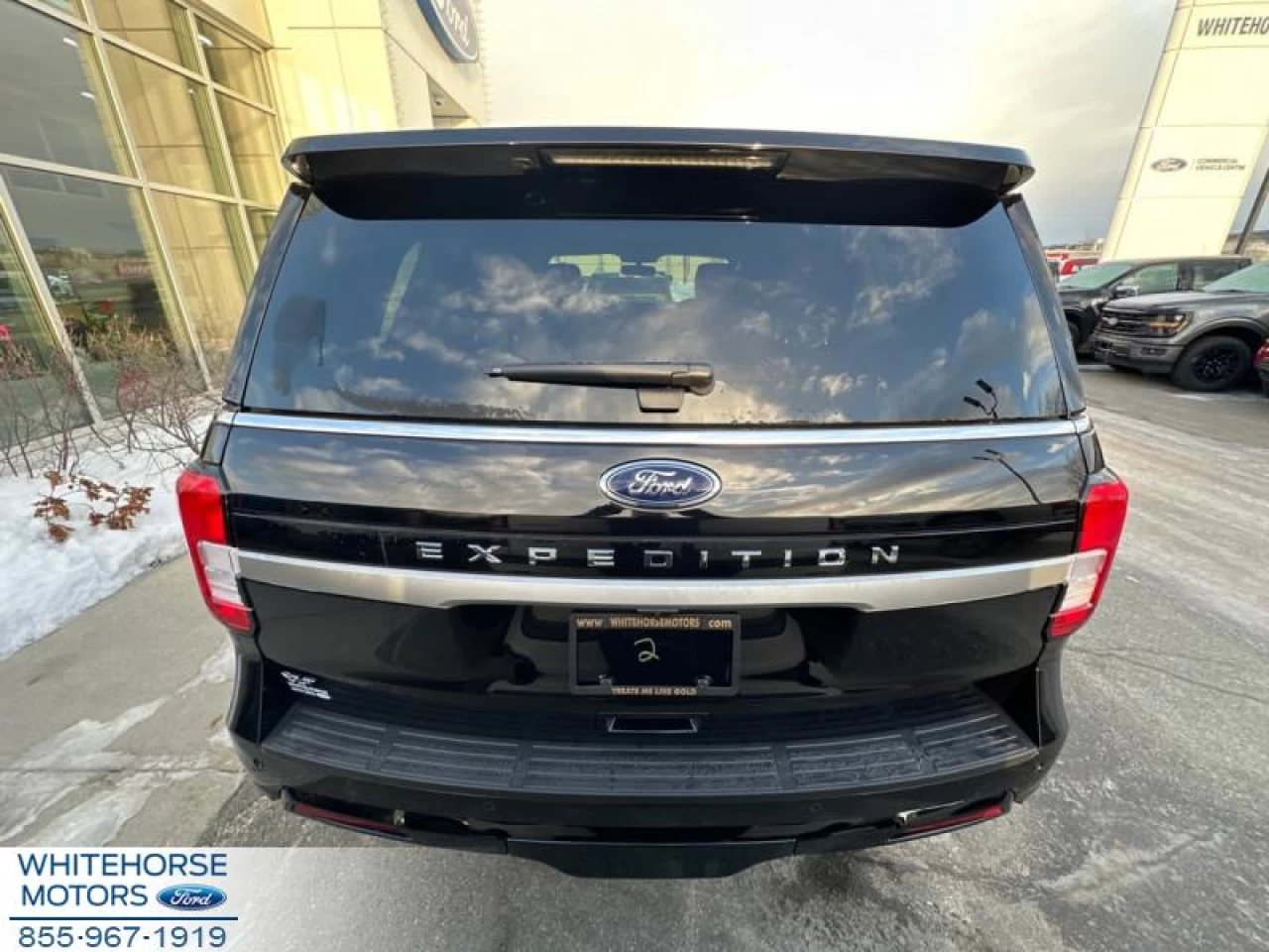 2024 Ford Expedition XLT High Package Main Image