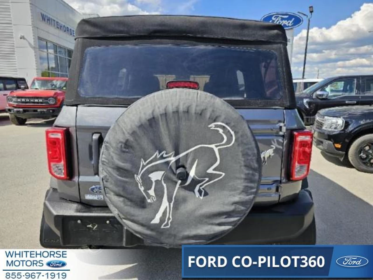 2022 Ford Bronco Base Image principale