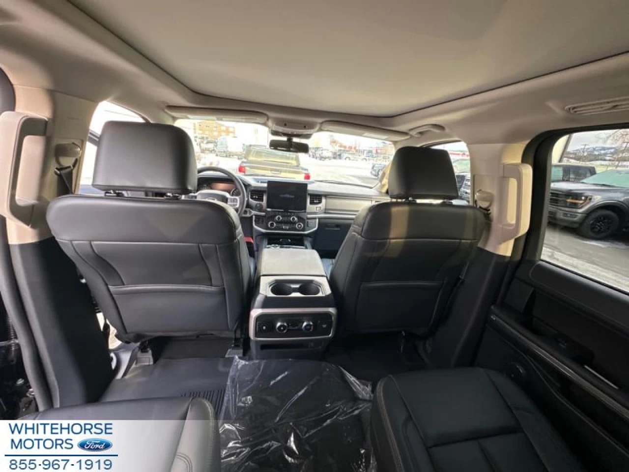 2024 Ford Expedition XLT High Package Main Image