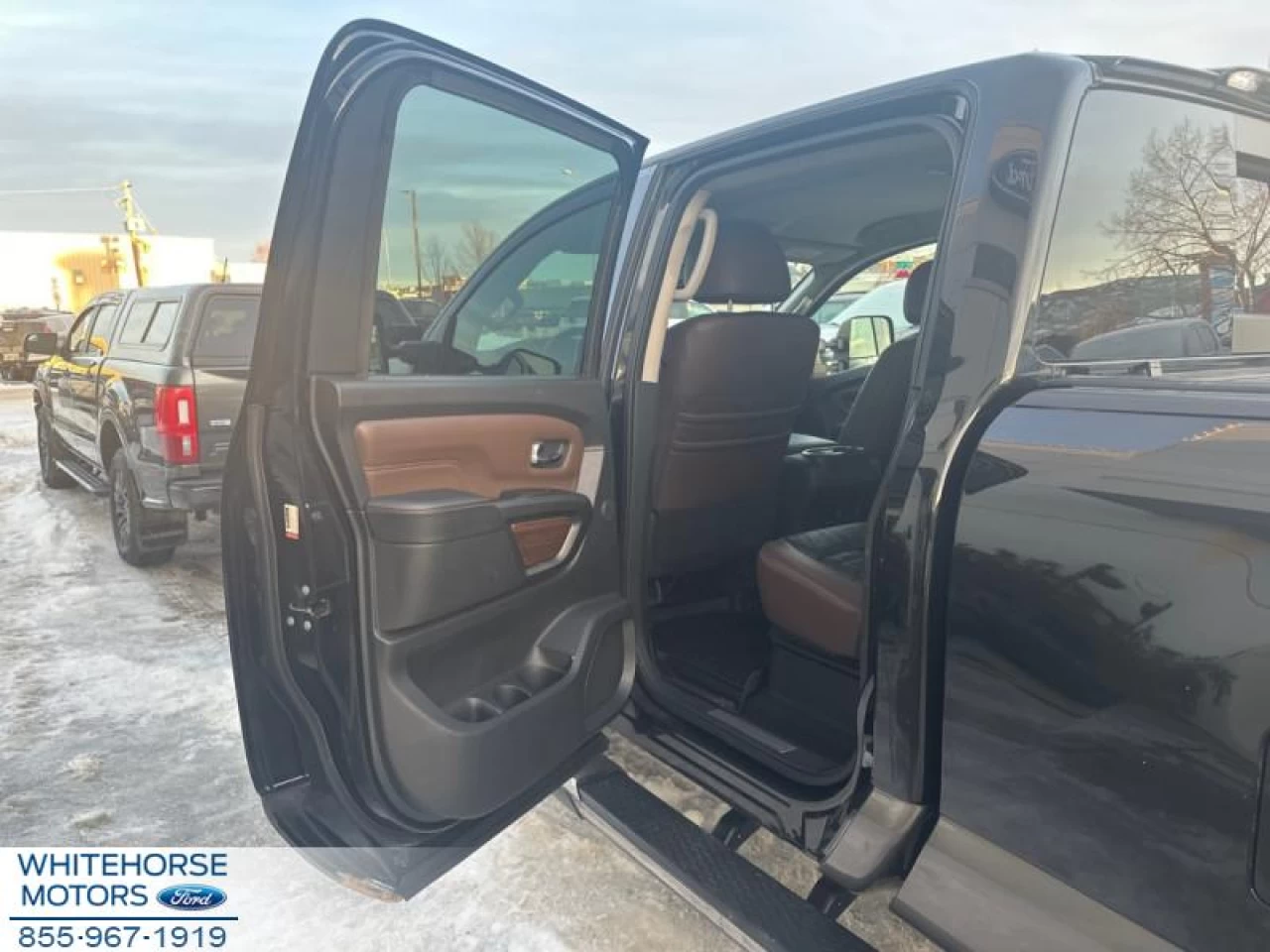 2018 Nissan Titan XD Diesel Platinum Reserve Image principale