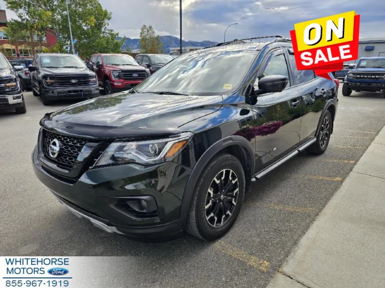 2019 Nissan Pathfinder 4x4 SL Premium Image principale