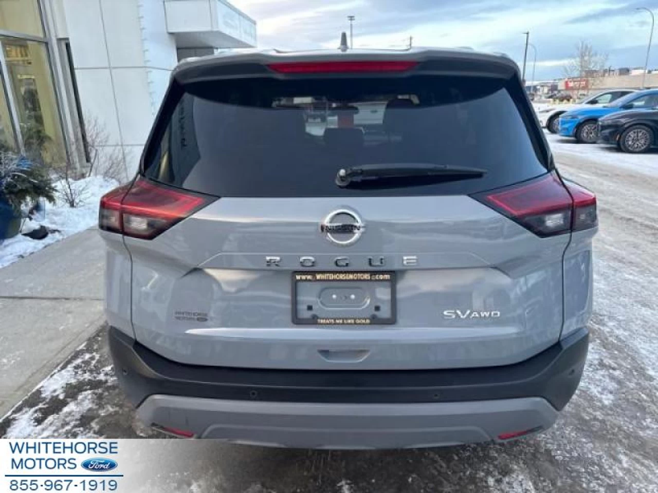 2021 Nissan Rogue SV Main Image