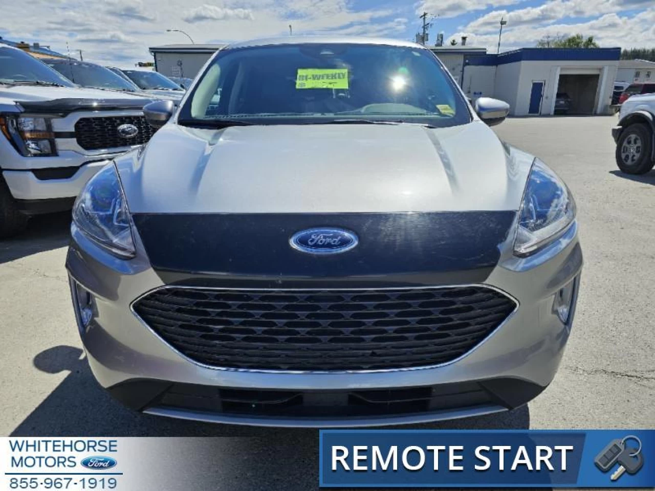 2022 Ford Escape SEL AWD Image principale