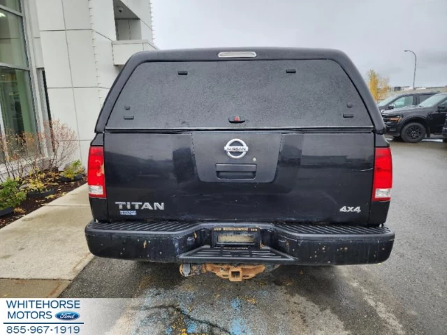 Nissan Titan S 2011