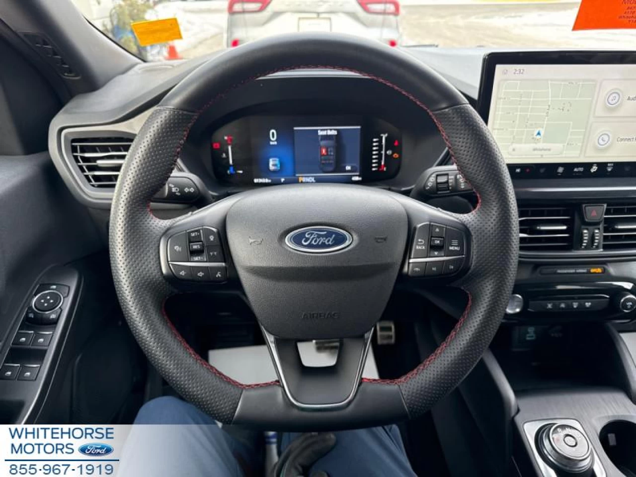 2023 Ford Escape ST-Line AWD Main Image