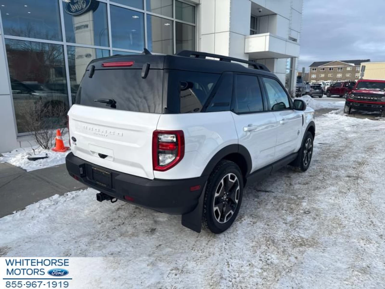 2024 Ford Bronco Sport Outer Banks Main Image