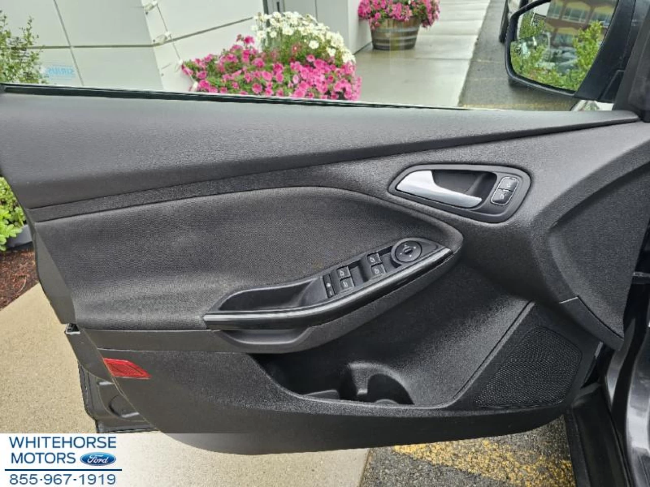 2017 Ford Focus Titanium Hatch Main Image