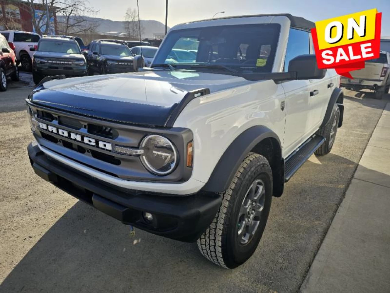 2022 Ford Bronco Big Bend Main Image