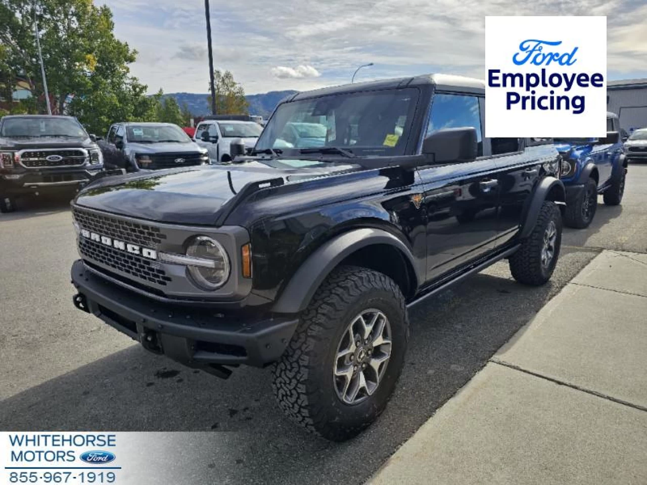 2024 Ford Bronco Badlands Main Image