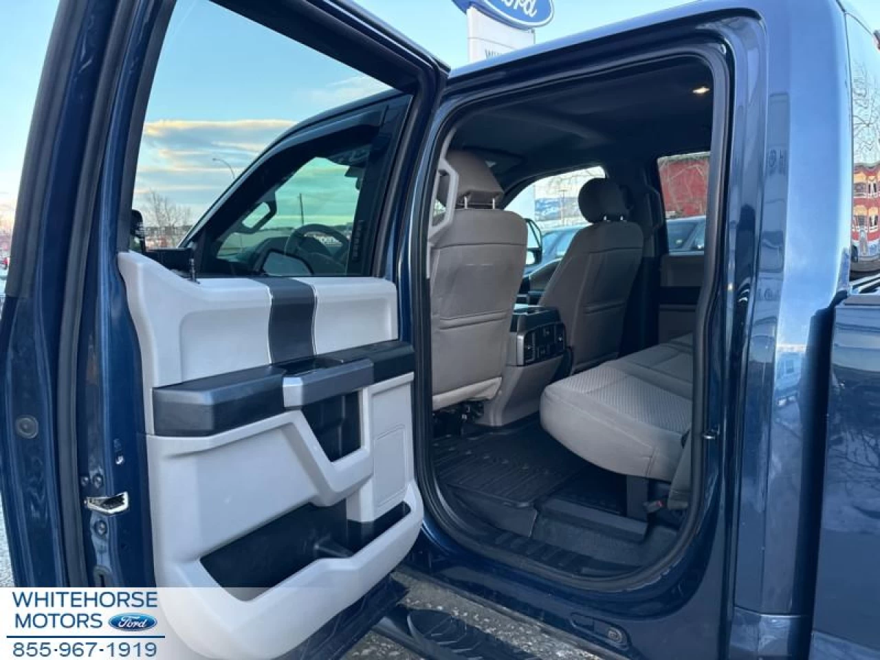 2019 Ford F-350 Super Duty XLT Image principale